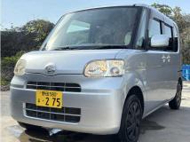2011 Daihatsu Tanto