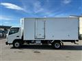 2015 Mitsubishi Canter