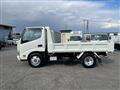 2013 Hino Dutro