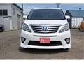 2013 Toyota Alphard Hybrid