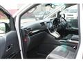 2013 Toyota Alphard Hybrid