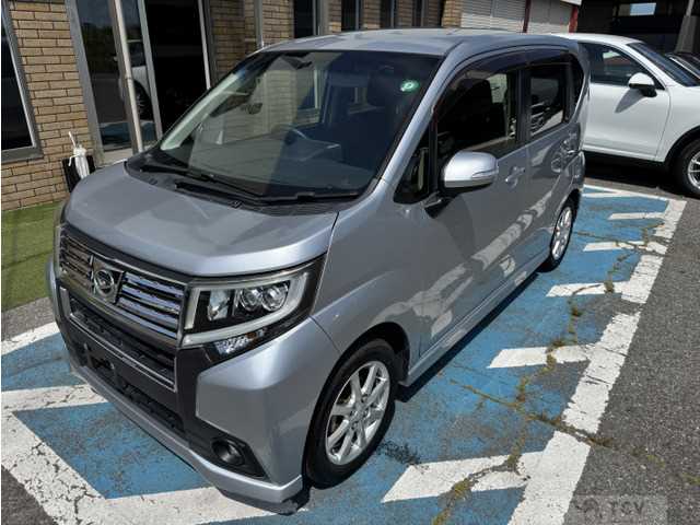 2017 Daihatsu Move Custom
