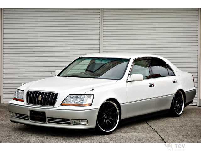 2001 Toyota Crown Majesta