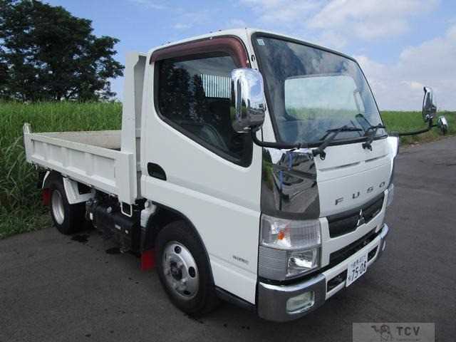 2015 Mitsubishi Canter