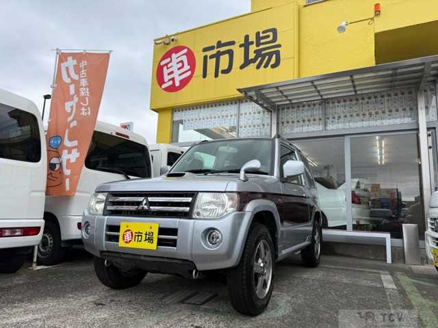 2009 Mitsubishi Pajero Mini