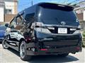 2013 Toyota Vellfire