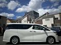 2016 Toyota Vellfire
