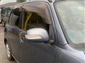 2006 Daihatsu Miragino