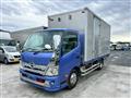 2022 Hino Dutro