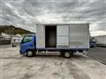 2022 Hino Dutro