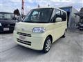 2011 Daihatsu Tanto