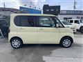 2011 Daihatsu Tanto