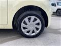 2011 Daihatsu Tanto