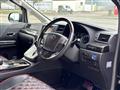 2012 Toyota Vellfire