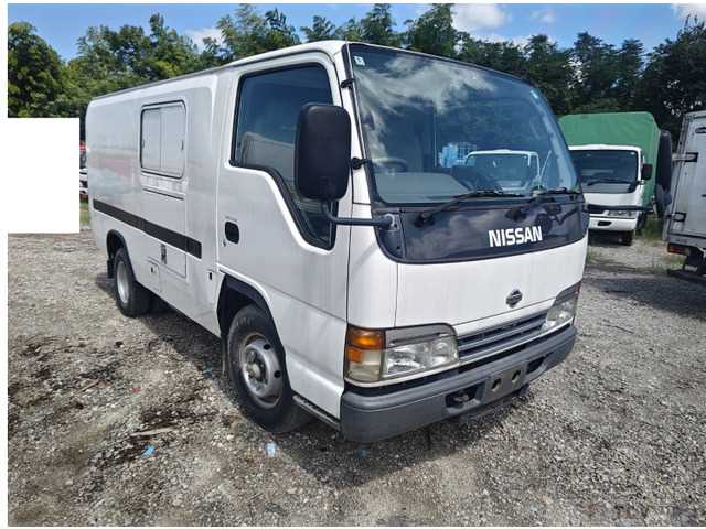 2001 Nissan Atlas