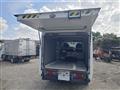 2001 Nissan Atlas