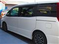 2015 Toyota Noah