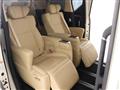 2015 Toyota Alphard G