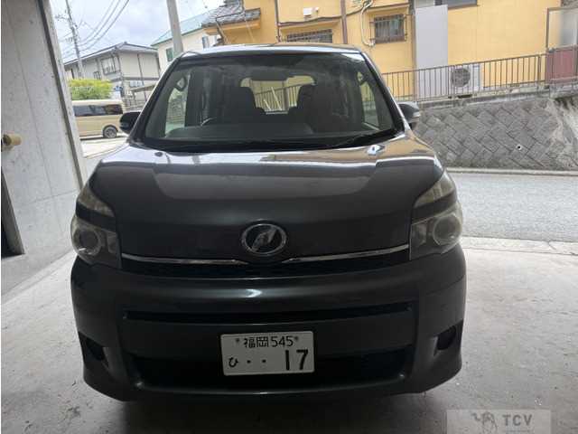 2012 Toyota Voxy