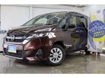 2017 Nissan Serena