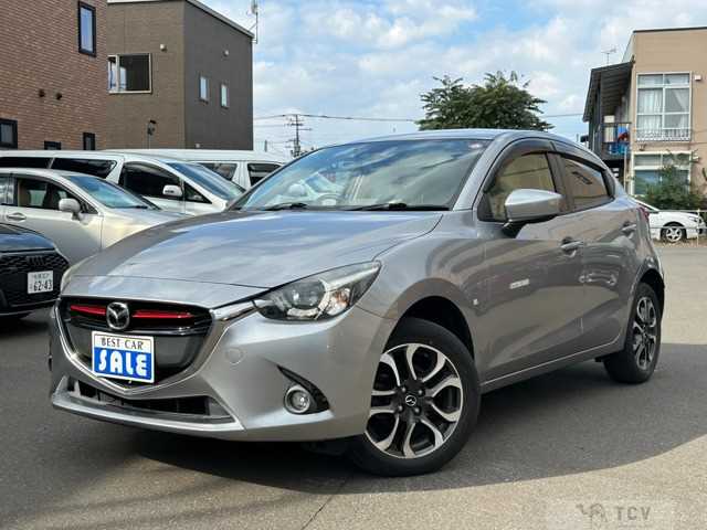 2014 Mazda Demio