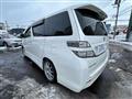 2011 Toyota Vellfire