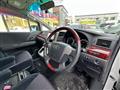 2011 Toyota Vellfire