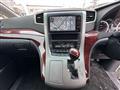 2011 Toyota Vellfire