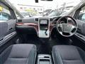2011 Toyota Vellfire