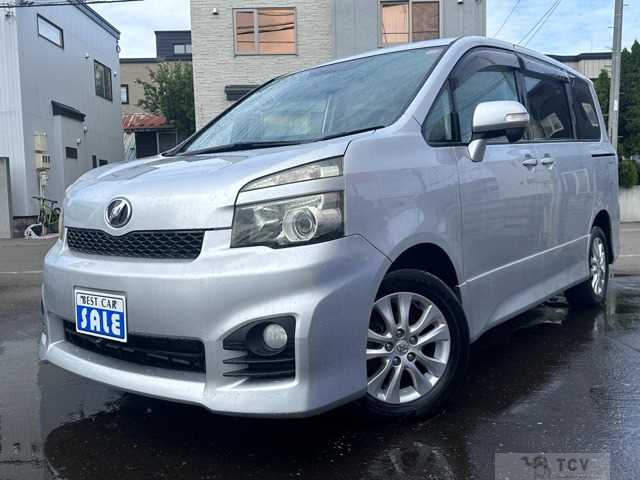 2010 Toyota Voxy