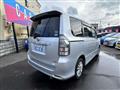 2010 Toyota Voxy