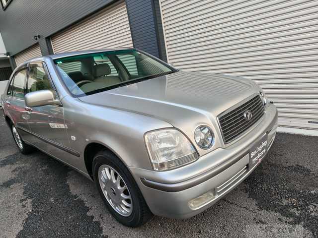 2000 Toyota Progres