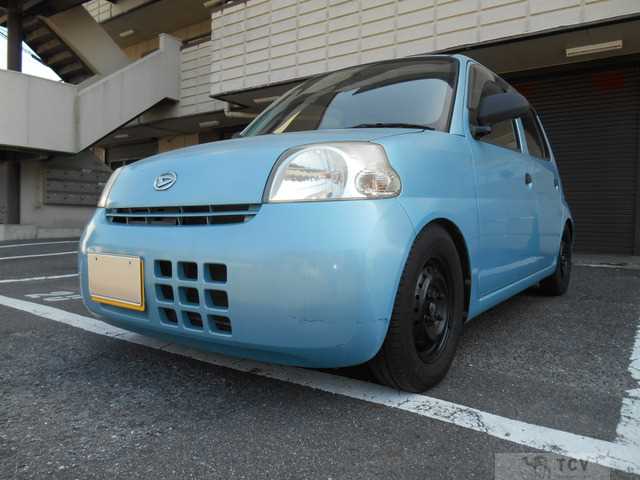 2011 Daihatsu Esse