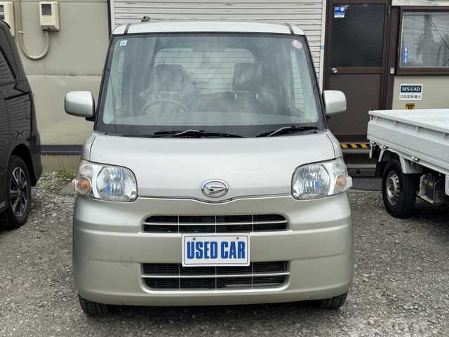2012 Daihatsu Tanto