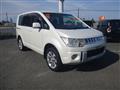 2013 Mitsubishi Delica D5