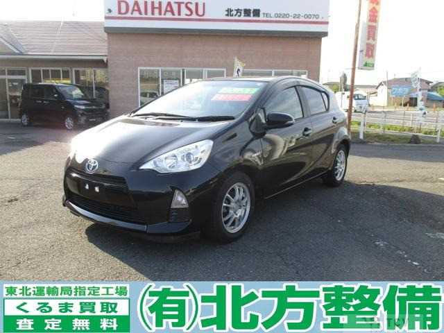 2013 Toyota AQUA