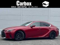 2021 Lexus IS