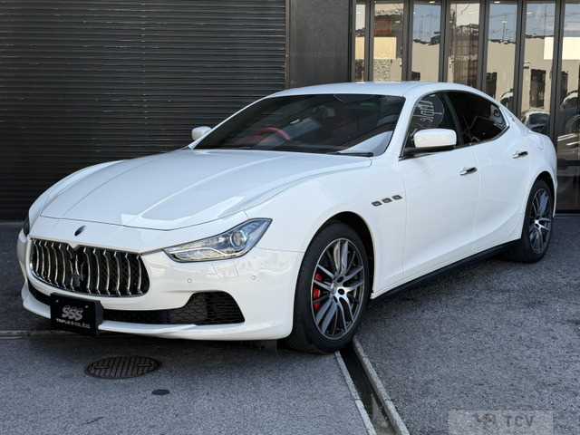 2016 Maserati Ghibli