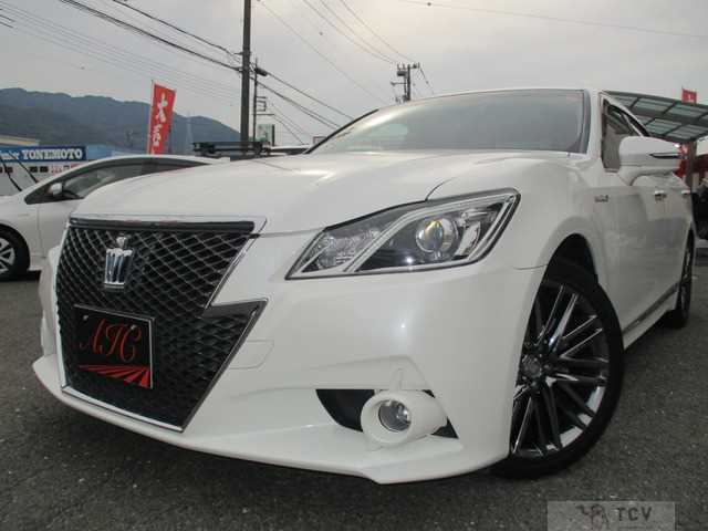 2013 Toyota Crown Athlete Series