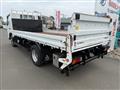 2016 Mitsubishi Canter