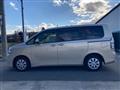 2011 Toyota Voxy