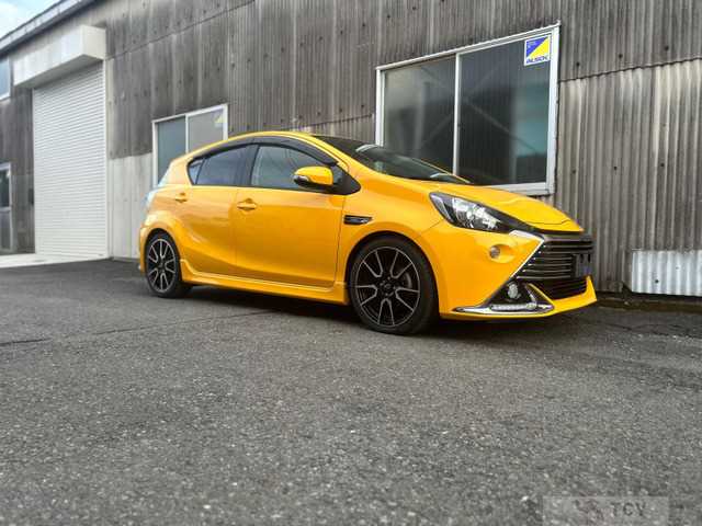 2014 Toyota AQUA