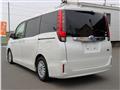 2017 Toyota Noah