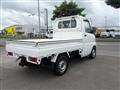 2013 Mitsubishi Minicab Truck