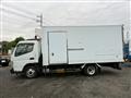 2017 Mitsubishi Canter