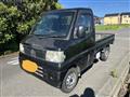 2010 Nissan Clipper Truck