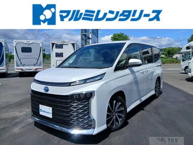 2024 Toyota Voxy