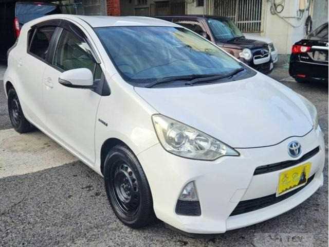 2012 Toyota AQUA