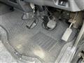 2006 Nissan Caravan Van