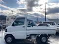 2009 Mitsubishi Minicab Truck